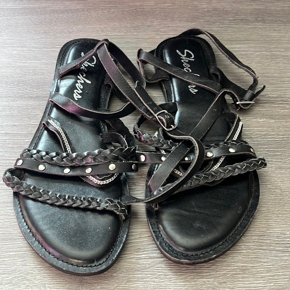 Sketchers sandals